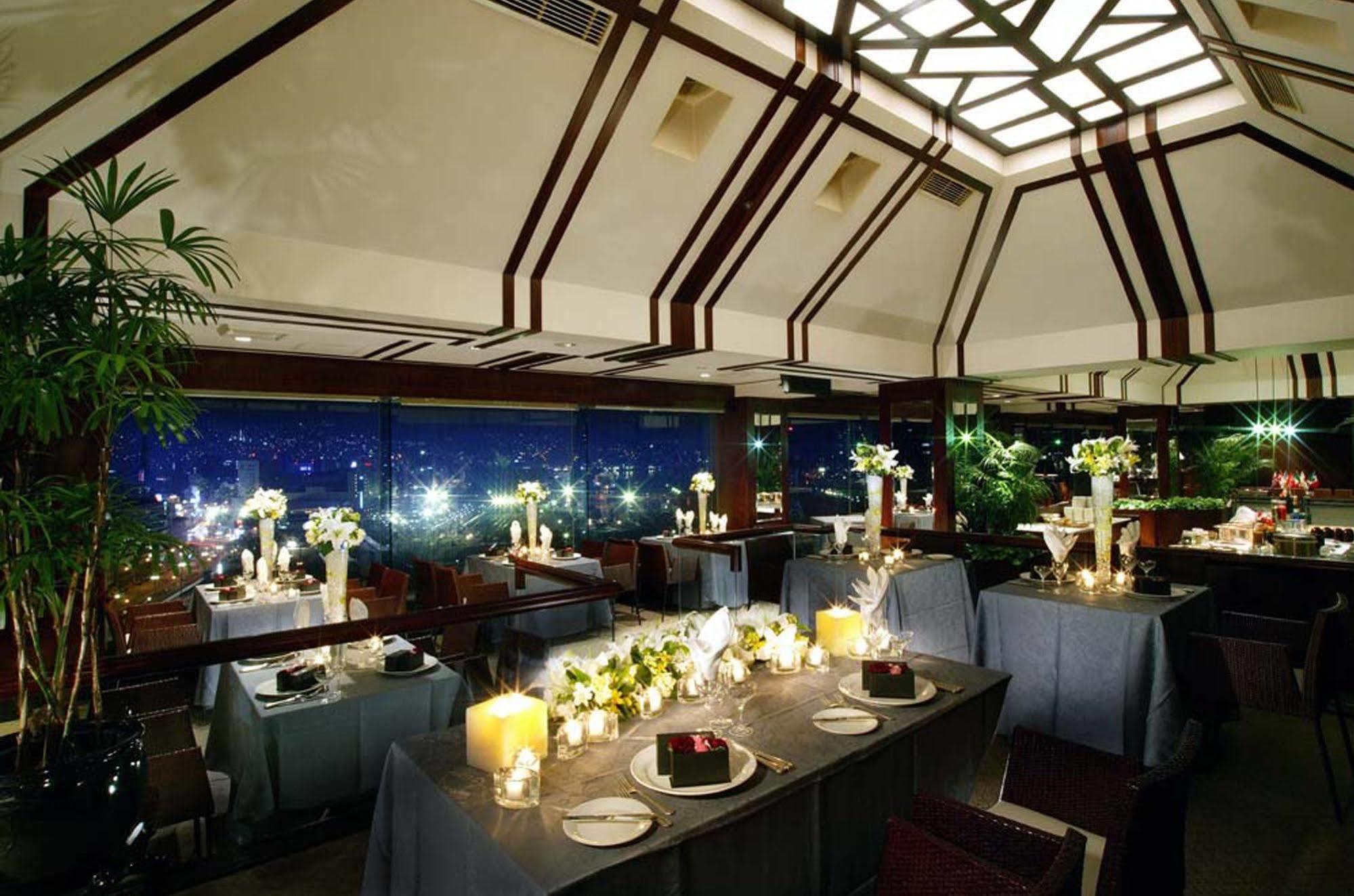 Hotel THE GLOBAL VIEW Nagasaki Zewnętrze zdjęcie The interior of the restaurant